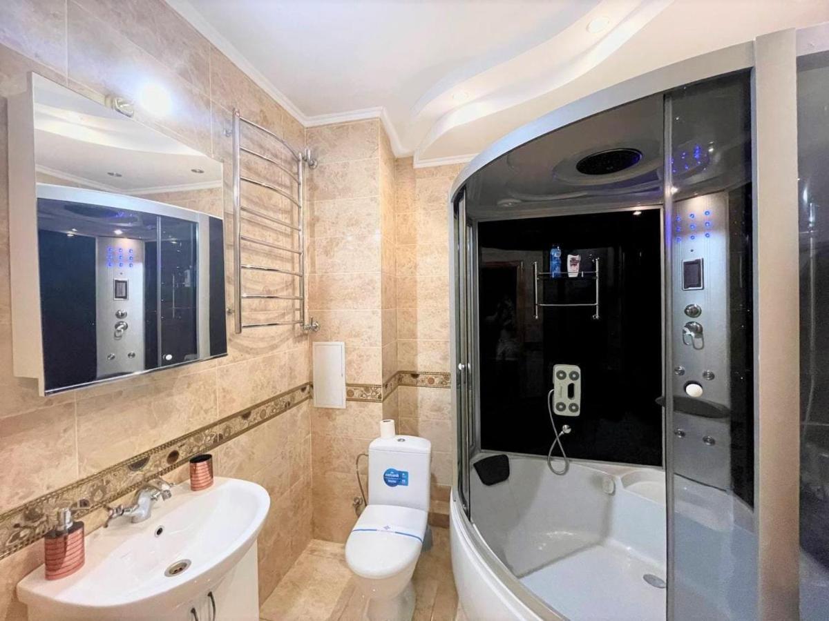 Luxcityapart On Olievskaya เคียฟ ภายนอก รูปภาพ