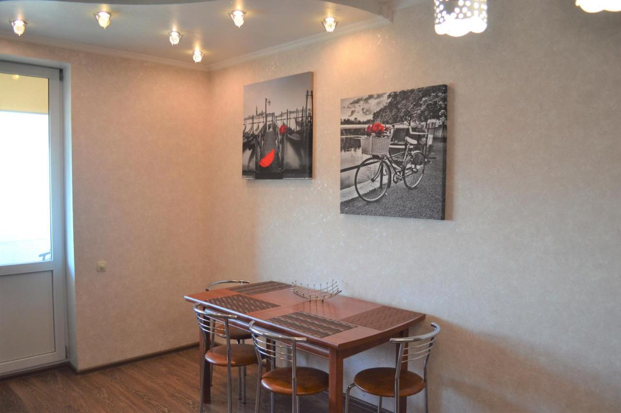 Luxcityapart On Olievskaya เคียฟ ภายนอก รูปภาพ